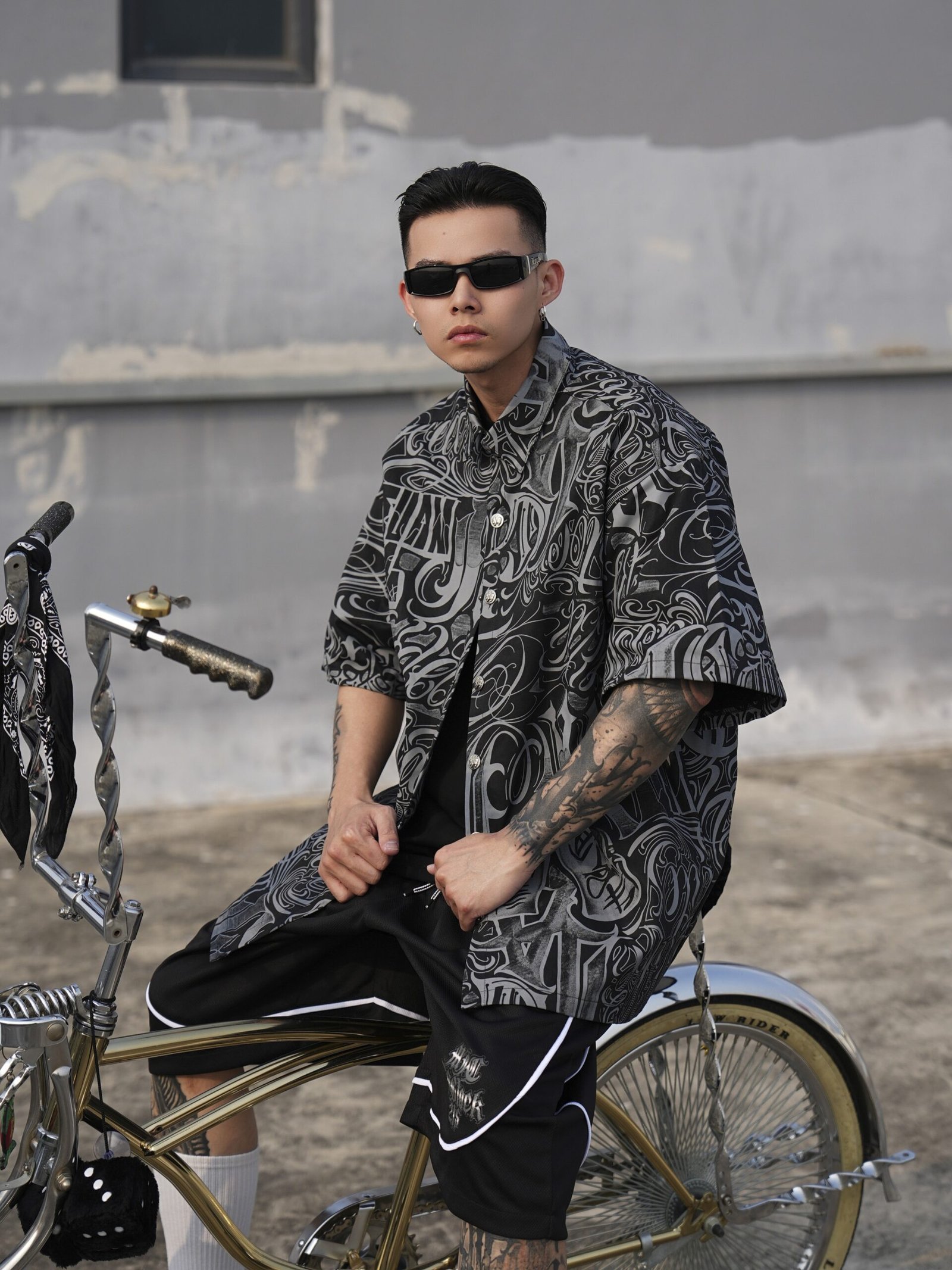 Graffiti Print Oversized Shirt - Image 4